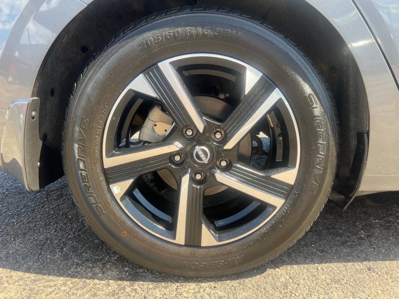 2024 Nissan Sentra SV 4dr Sedan