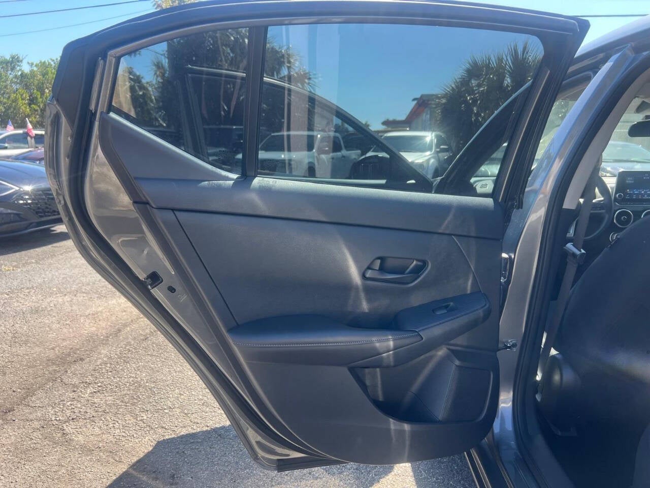 2024 Nissan Sentra SV 4dr Sedan