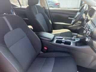 2025 Nissan Sentra SV 4dr Sedan