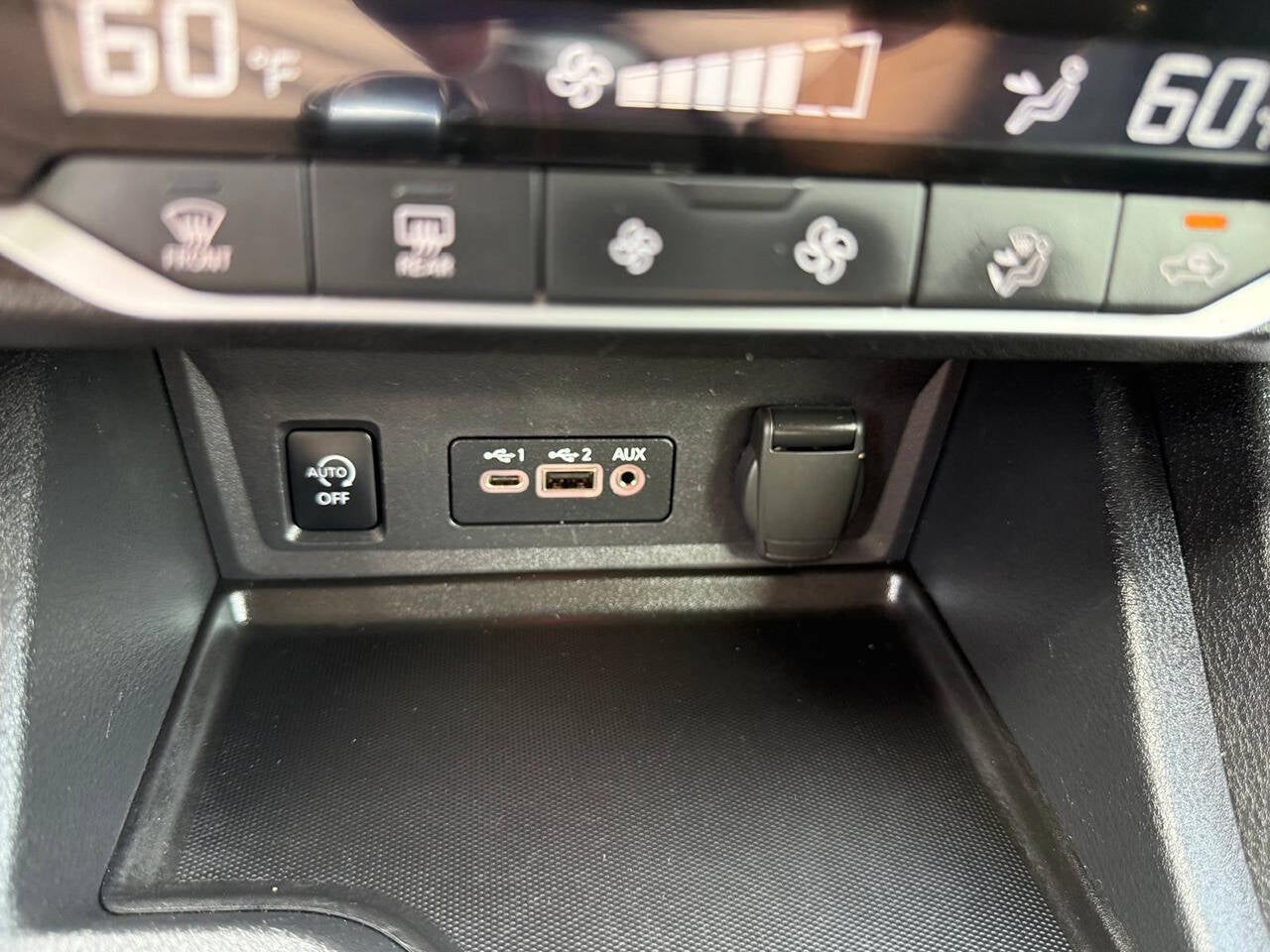 2024 Nissan Sentra SR 4dr Sedan