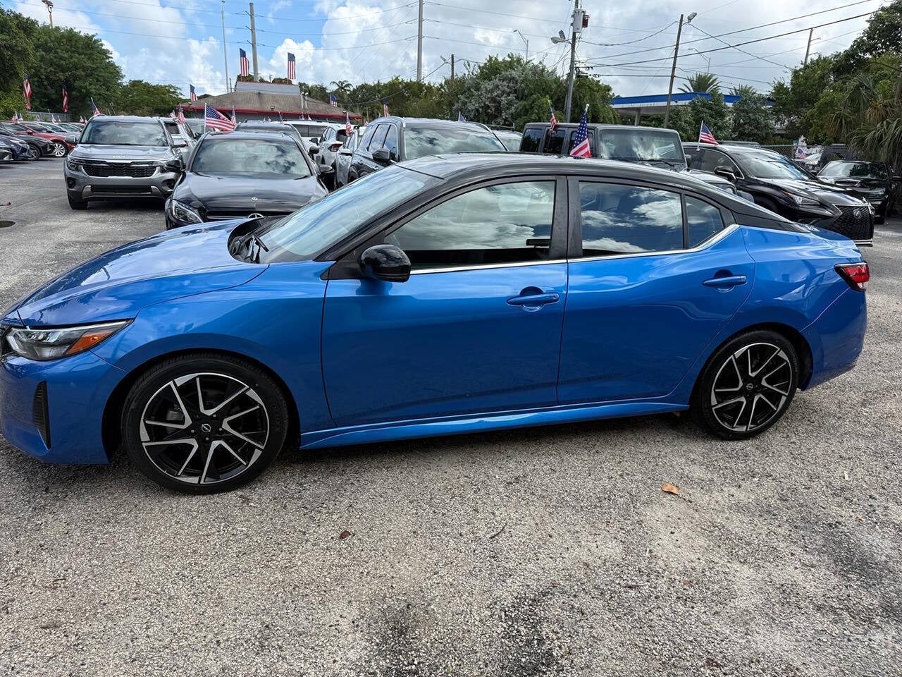 2024 Nissan Sentra SR 4dr Sedan