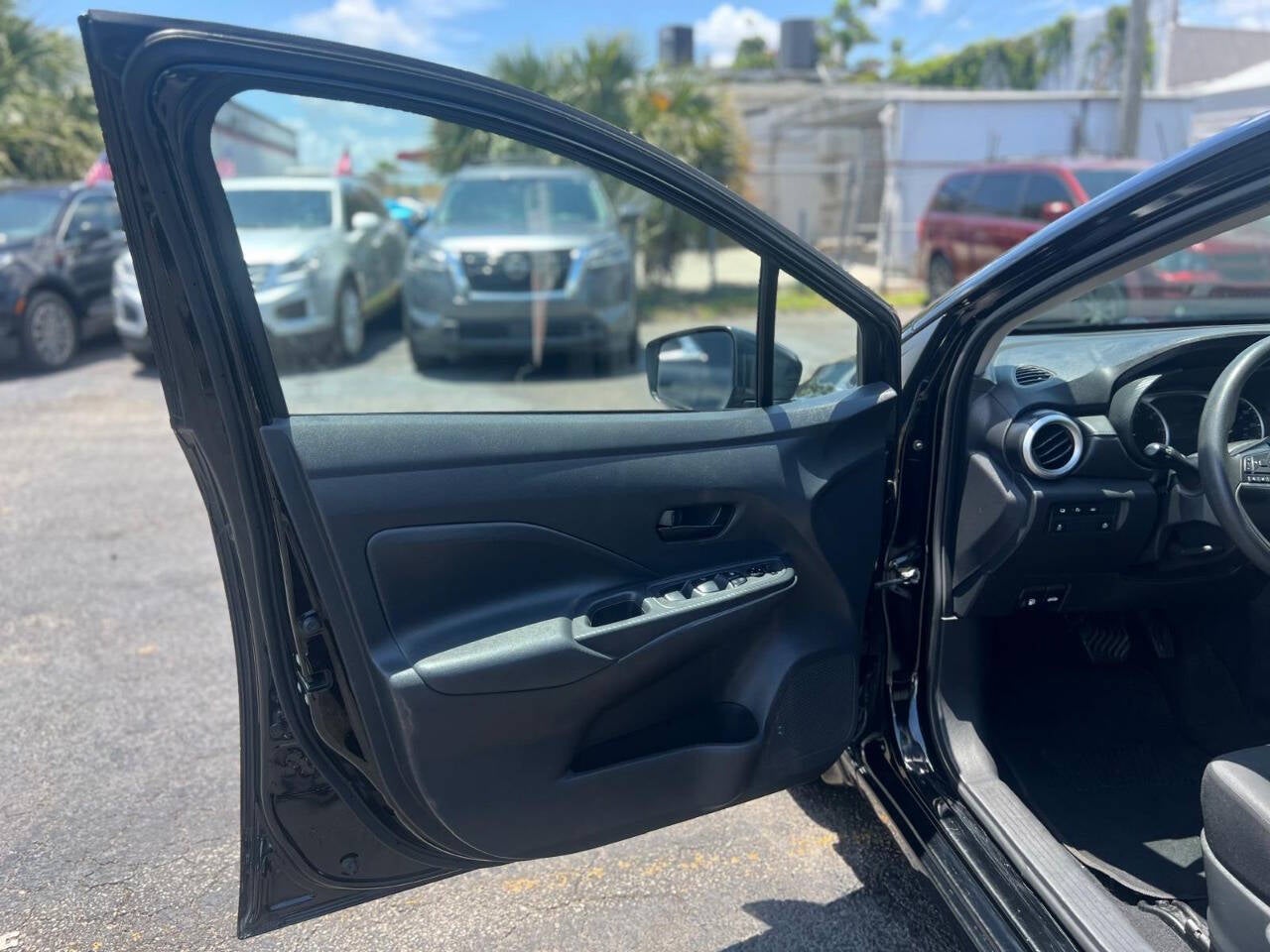 2021 Nissan Versa S 4dr Sedan CVT