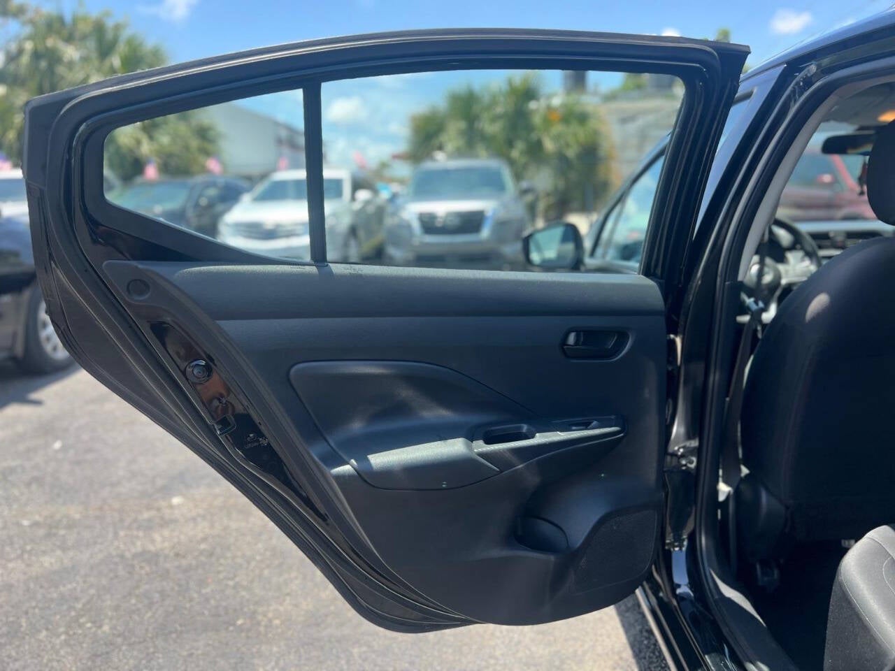 2021 Nissan Versa S 4dr Sedan CVT