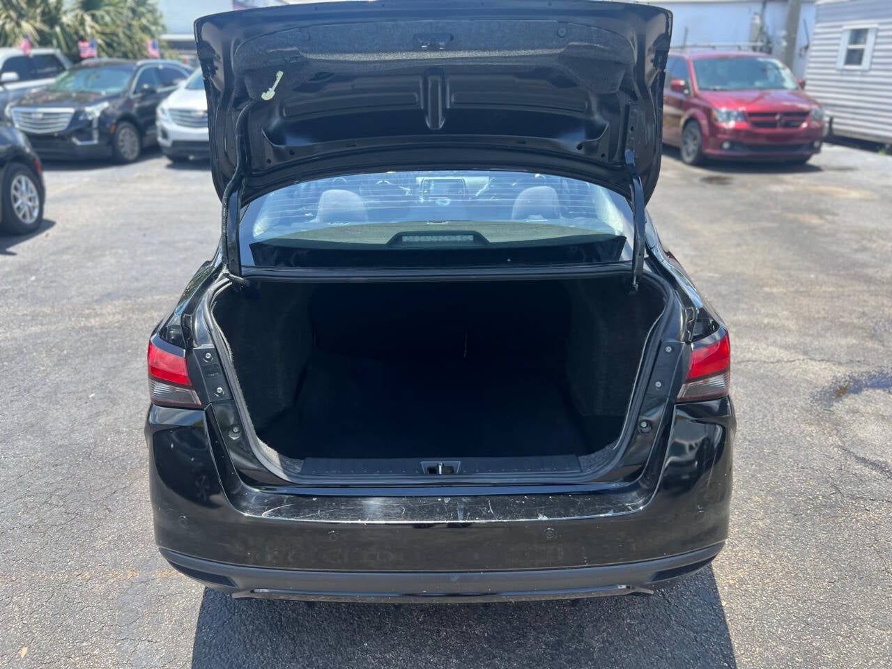 2021 Nissan Versa S 4dr Sedan CVT