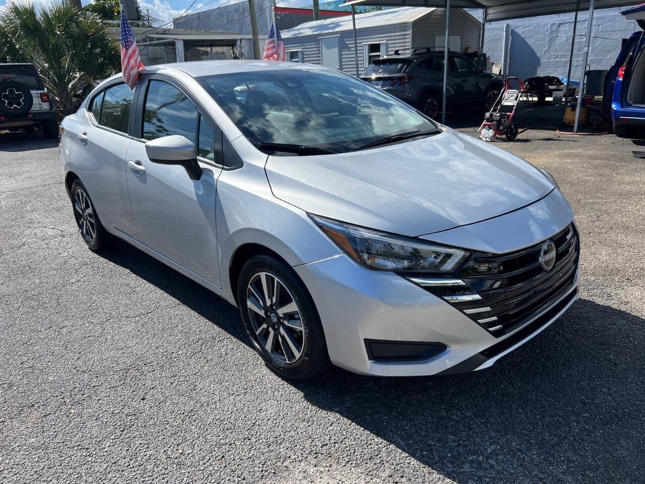 2025 Nissan Versa SV 4dr Sedan