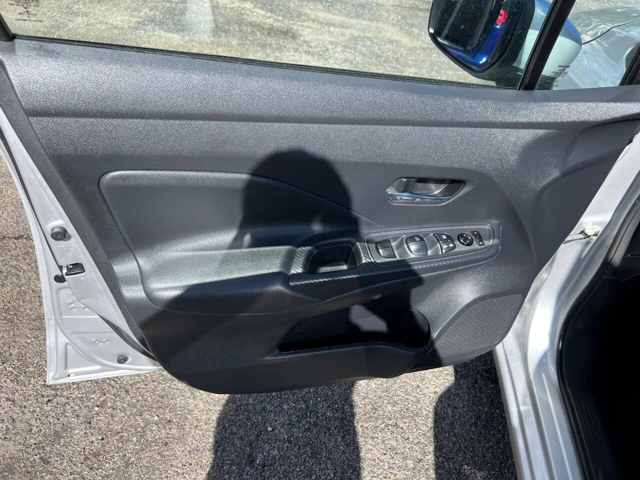 2025 Nissan Versa SV 4dr Sedan