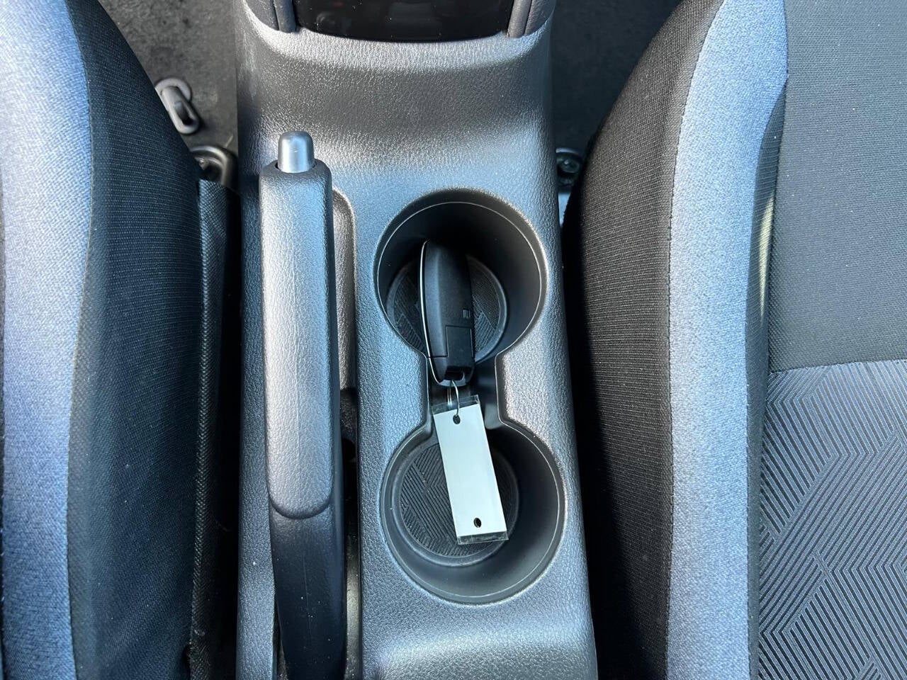 2025 Nissan Versa SV 4dr Sedan