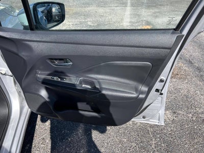 2025 Nissan Versa SV 4dr Sedan