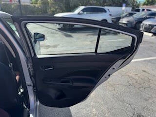 2024 Nissan Versa SR 4dr Sedan