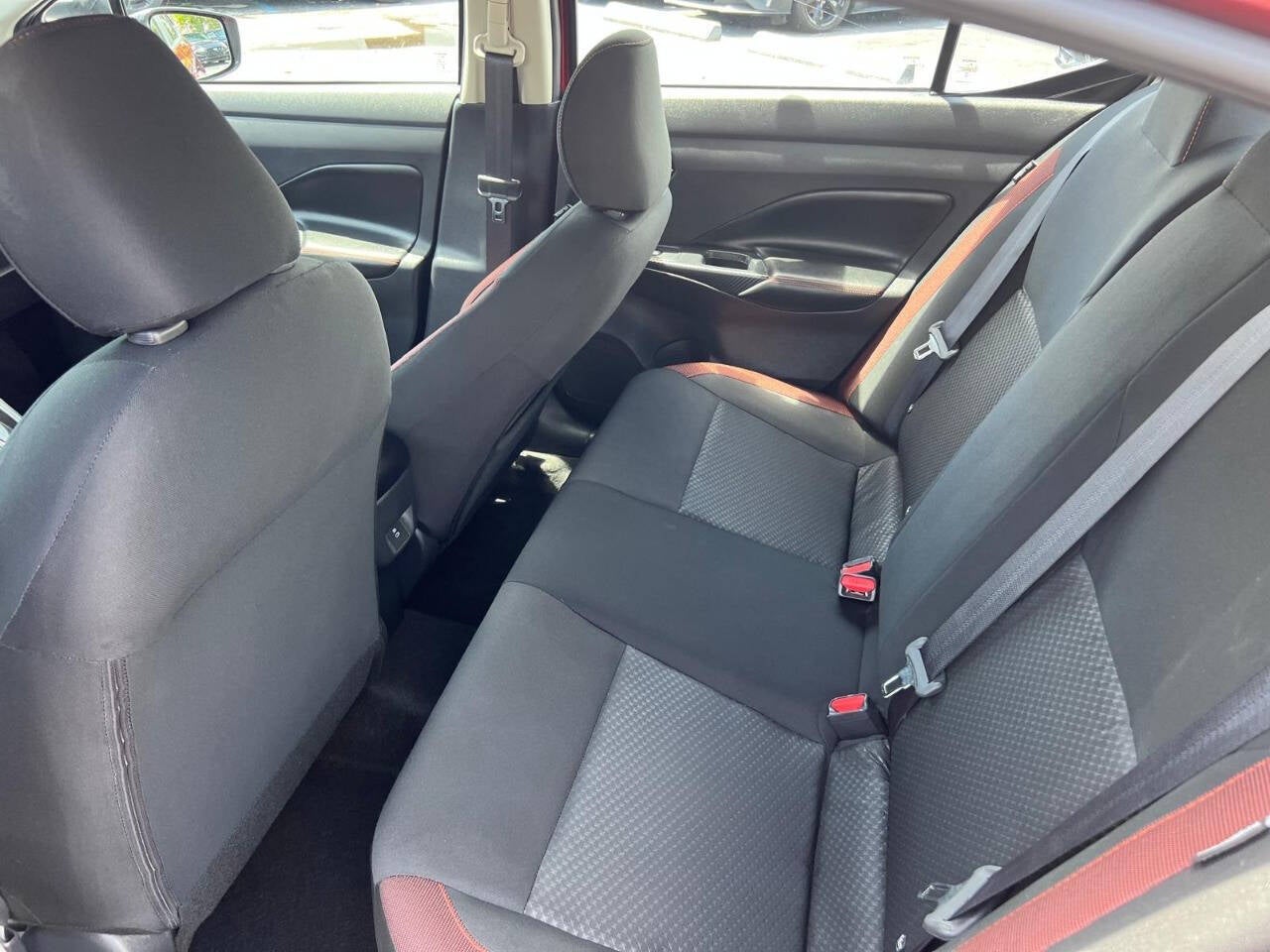 2025 Nissan Versa SR 4dr Sedan