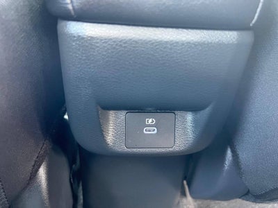 2025 Nissan Versa SR 4dr Sedan