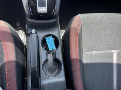 2025 Nissan Versa SR 4dr Sedan