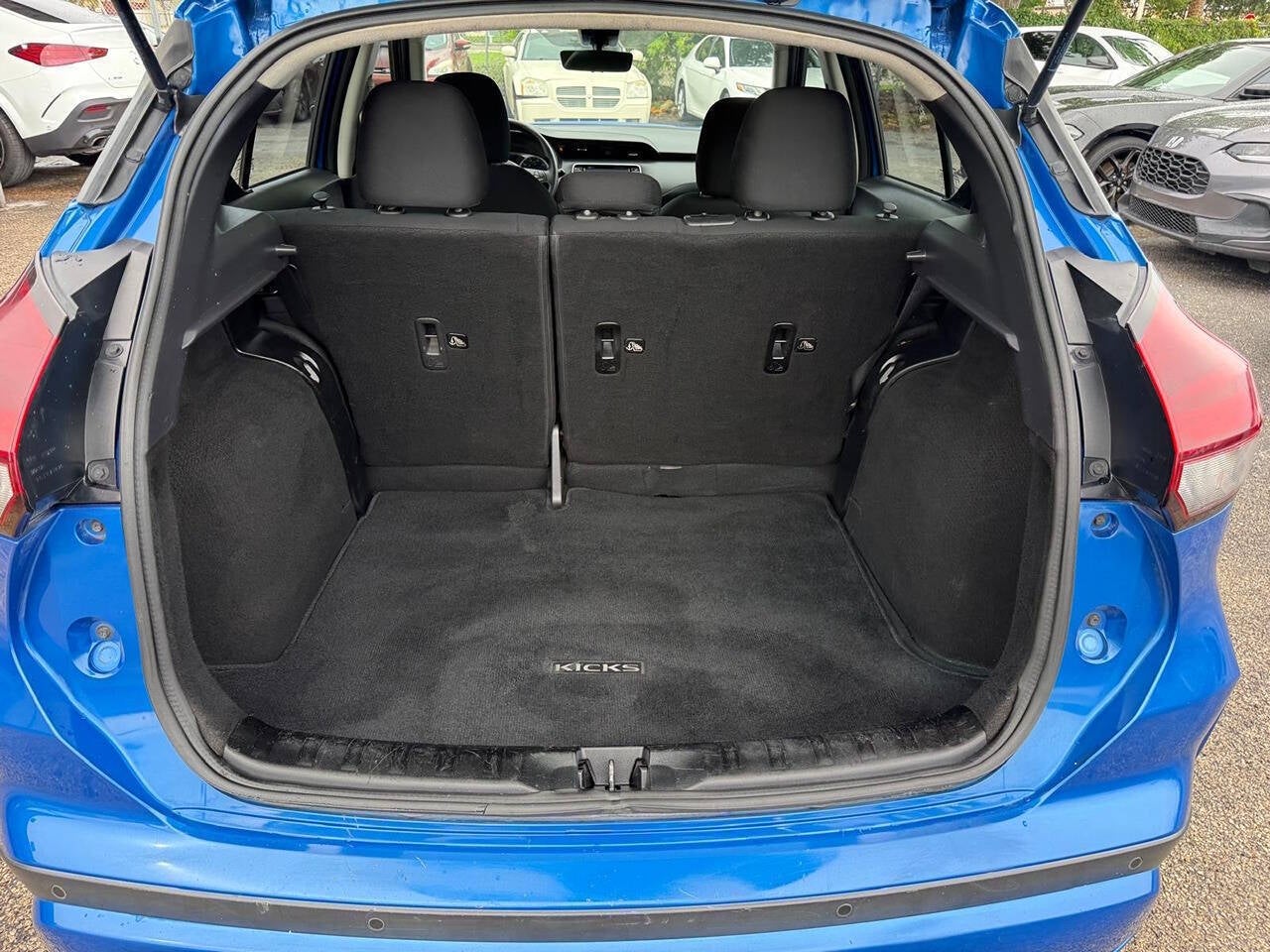 2024 Nissan Kicks S 4dr Crossover