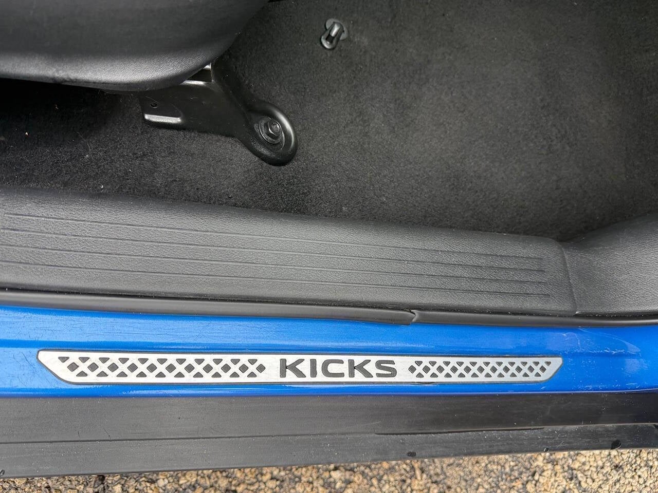 2024 Nissan Kicks S 4dr Crossover