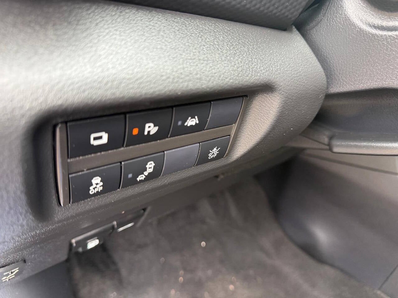 2024 Nissan Kicks S 4dr Crossover