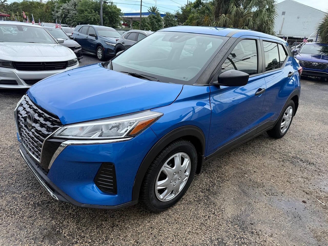 2024 Nissan Kicks S 4dr Crossover