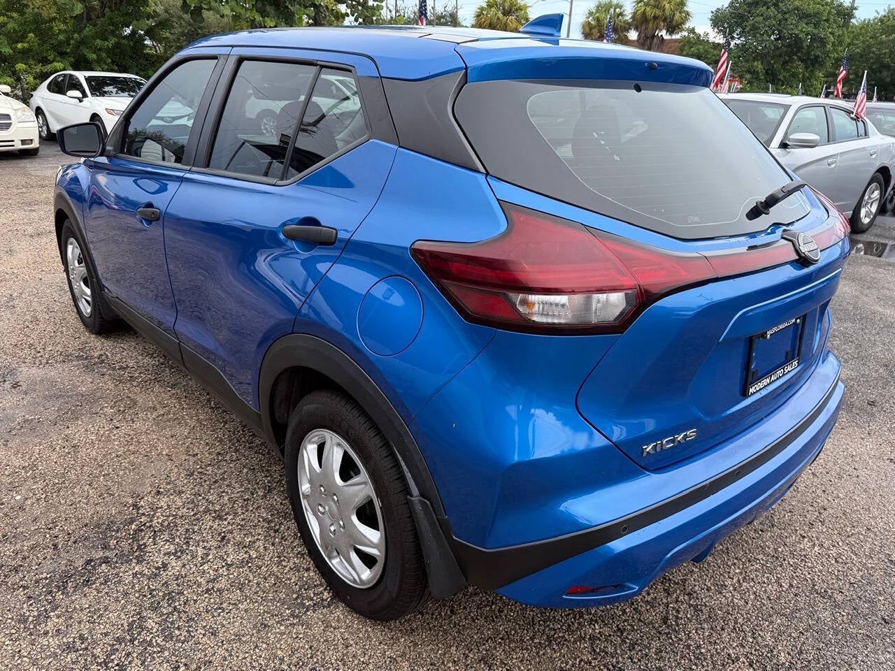 2024 Nissan Kicks S 4dr Crossover