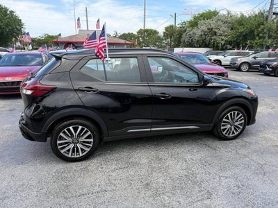 2024 Nissan Kicks SR 4dr Crossover