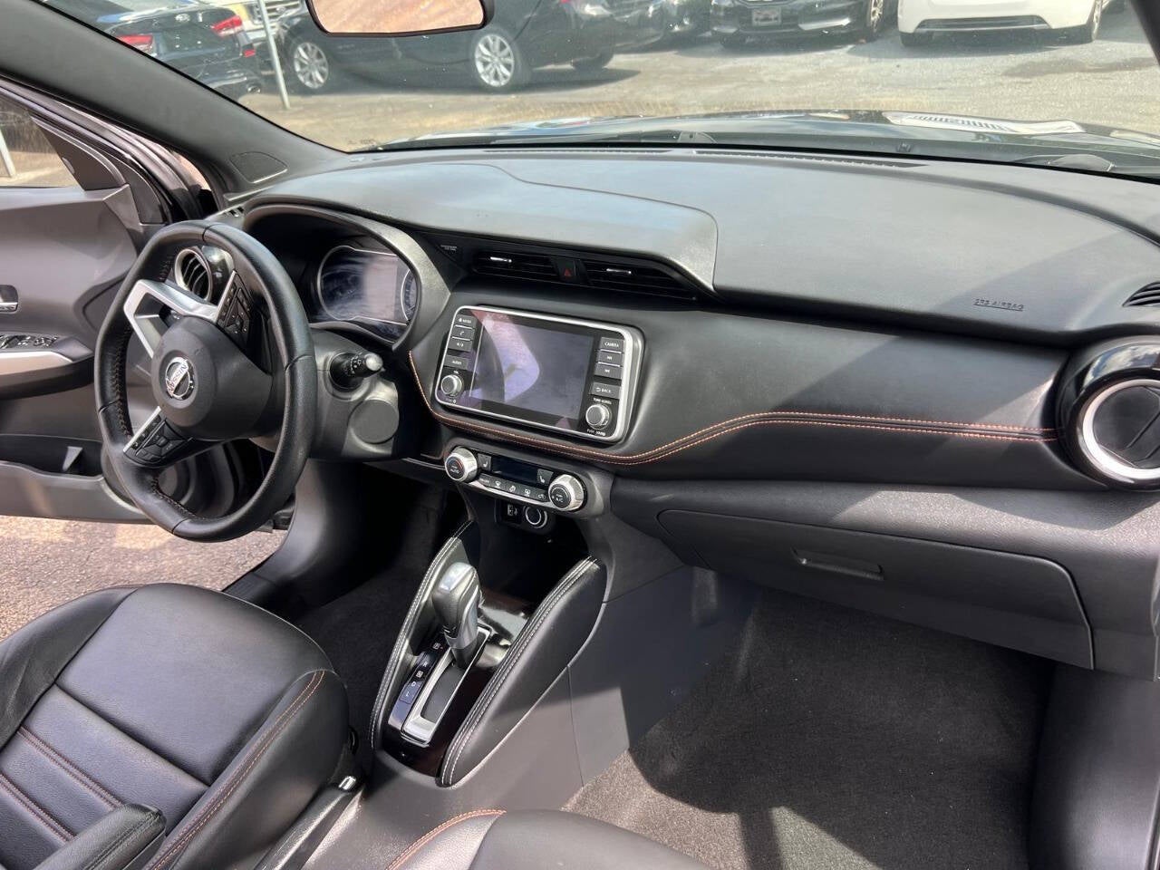 2020 Nissan Kicks SR 4dr Crossover