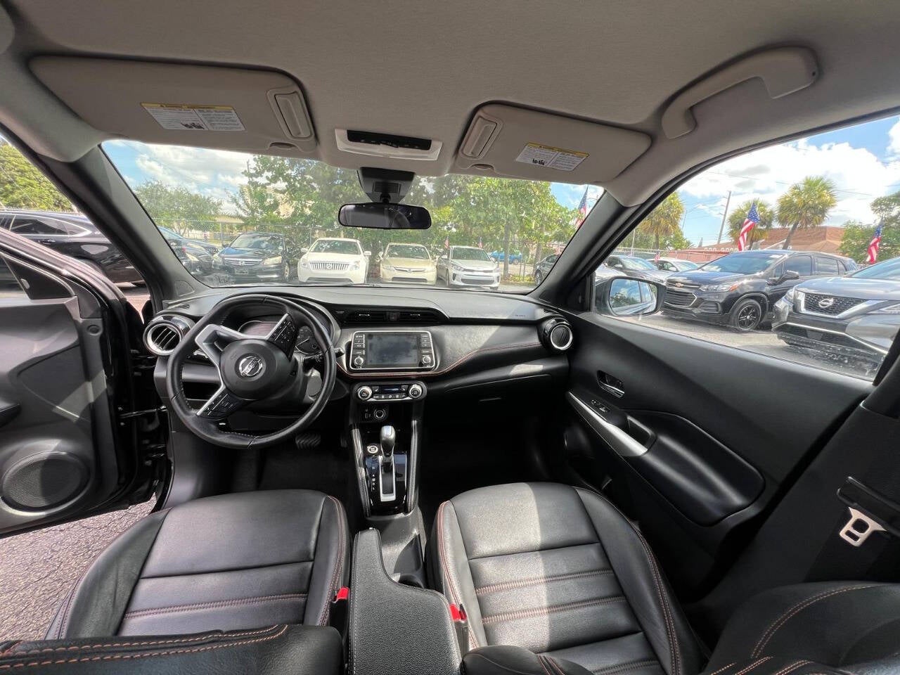 2020 Nissan Kicks SR 4dr Crossover