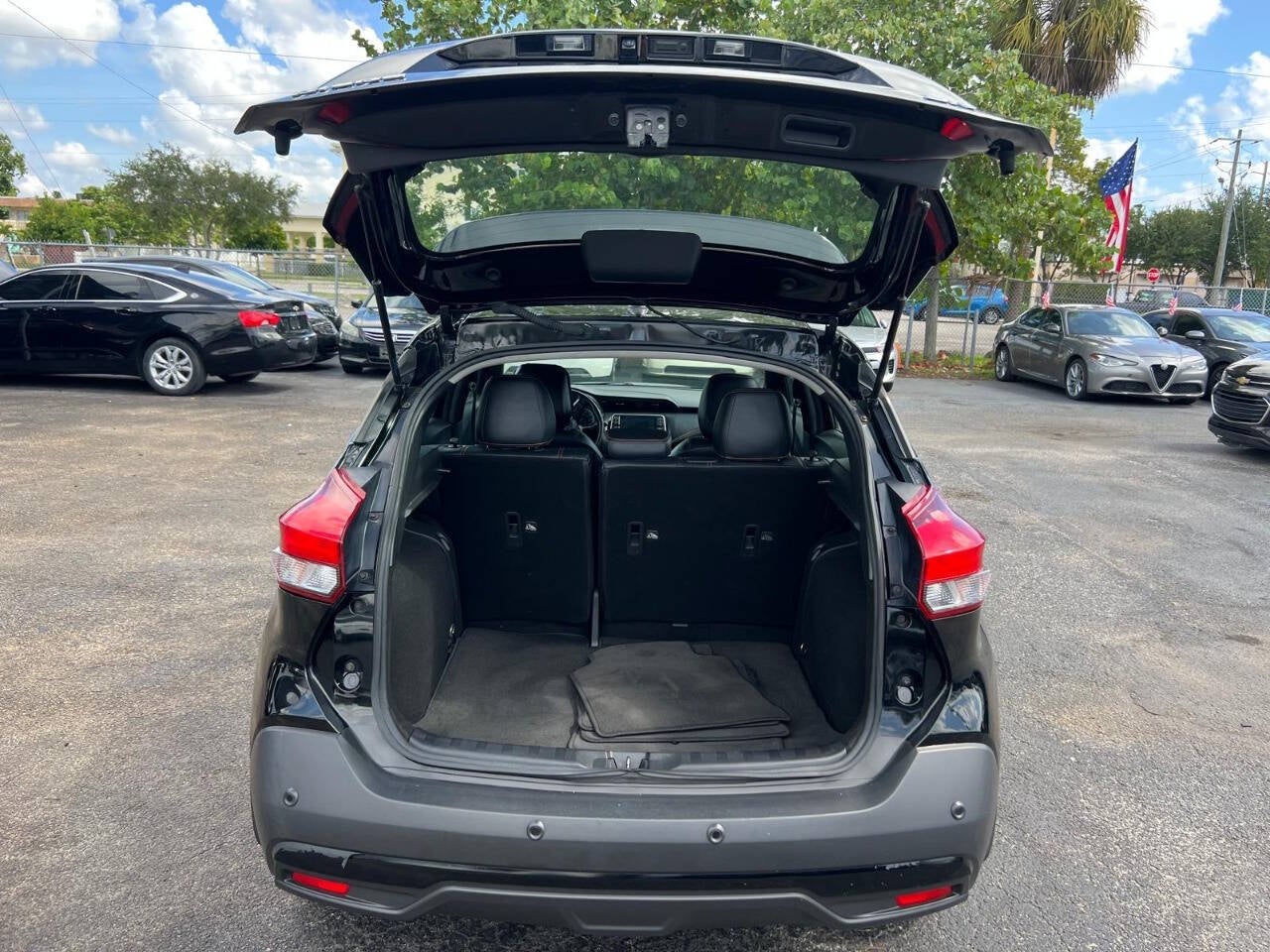 2020 Nissan Kicks SR 4dr Crossover