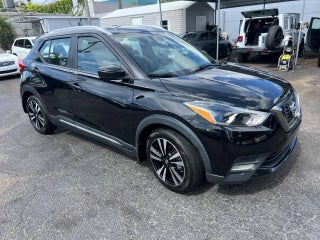 2020 Nissan Kicks SR 4dr Crossover