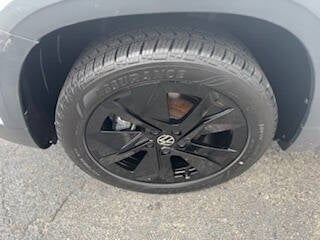 2025 Volkswagen Taos SE 4dr SUV