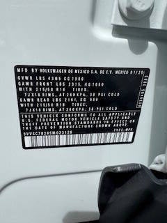 2025 Volkswagen Taos SE 4dr SUV