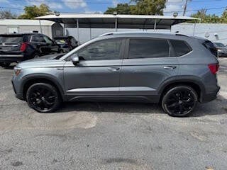 2023 Volkswagen Taos SE 4dr SUV