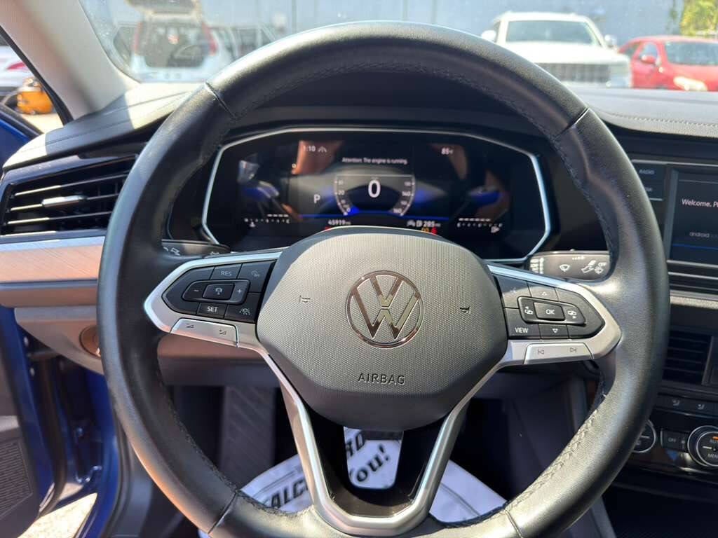 2024 Volkswagen Jetta SE 4dr Sedan