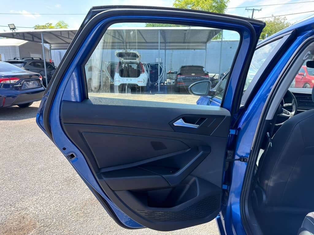 2024 Volkswagen Jetta SE 4dr Sedan