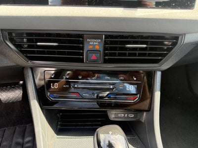 2025 Volkswagen Jetta SE 4dr Sedan