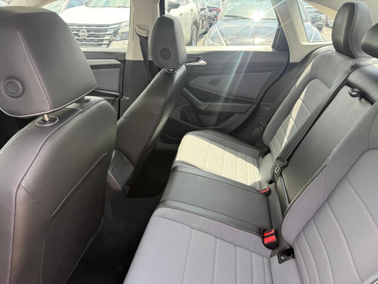 2025 Volkswagen Jetta SE 4dr Sedan