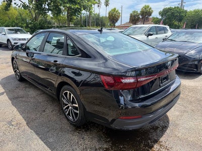 2025 Volkswagen Jetta SE 4dr Sedan