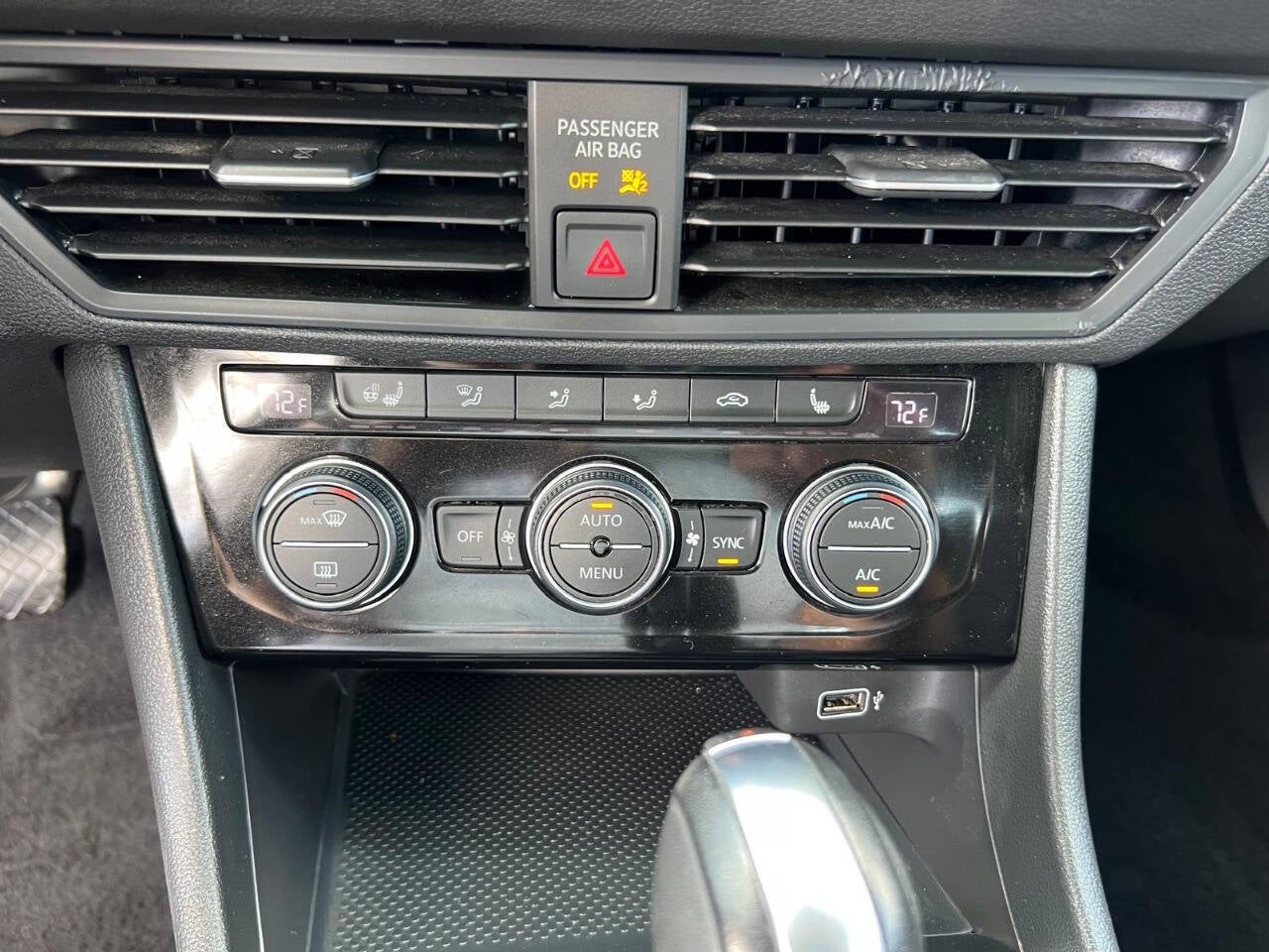 2019 Volkswagen Jetta SE 4dr Sedan ULEV