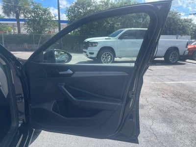 2024 Volkswagen Jetta SE 4dr Sedan