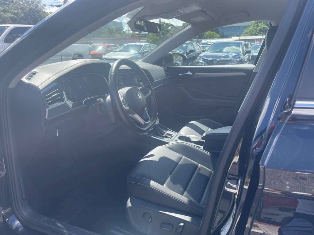 2024 Volkswagen Jetta SE 4dr Sedan