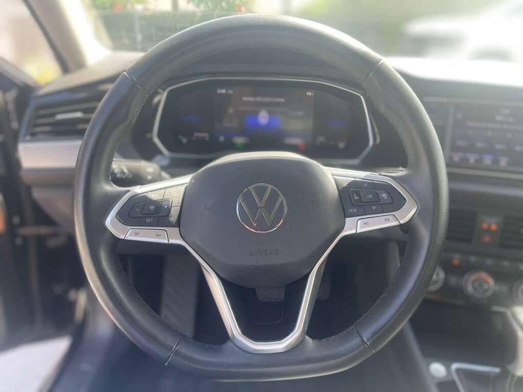 2024 Volkswagen Jetta SE 4dr Sedan