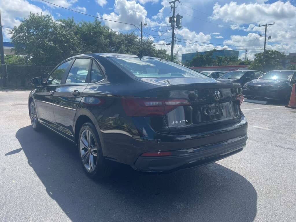 2024 Volkswagen Jetta SE 4dr Sedan