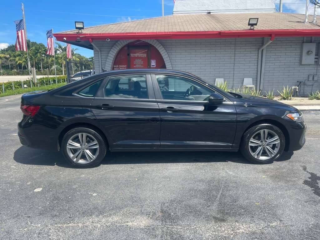 2024 Volkswagen Jetta SE 4dr Sedan