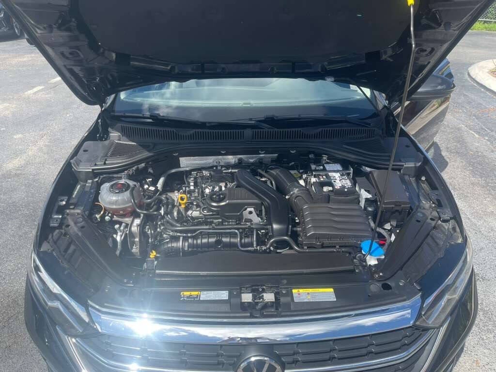 2024 Volkswagen Jetta SE 4dr Sedan