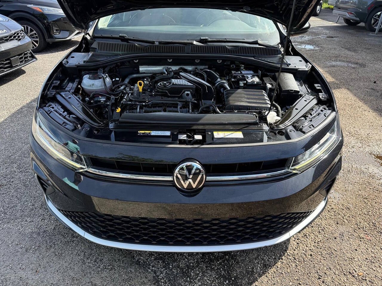 2025 Volkswagen Jetta SE 4dr Sedan
