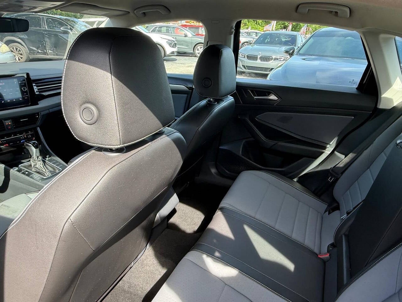 2025 Volkswagen Jetta SE 4dr Sedan