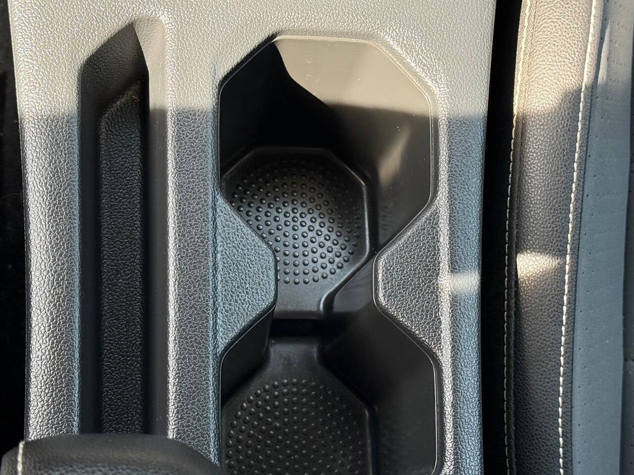 2025 Volkswagen Jetta SE 4dr Sedan
