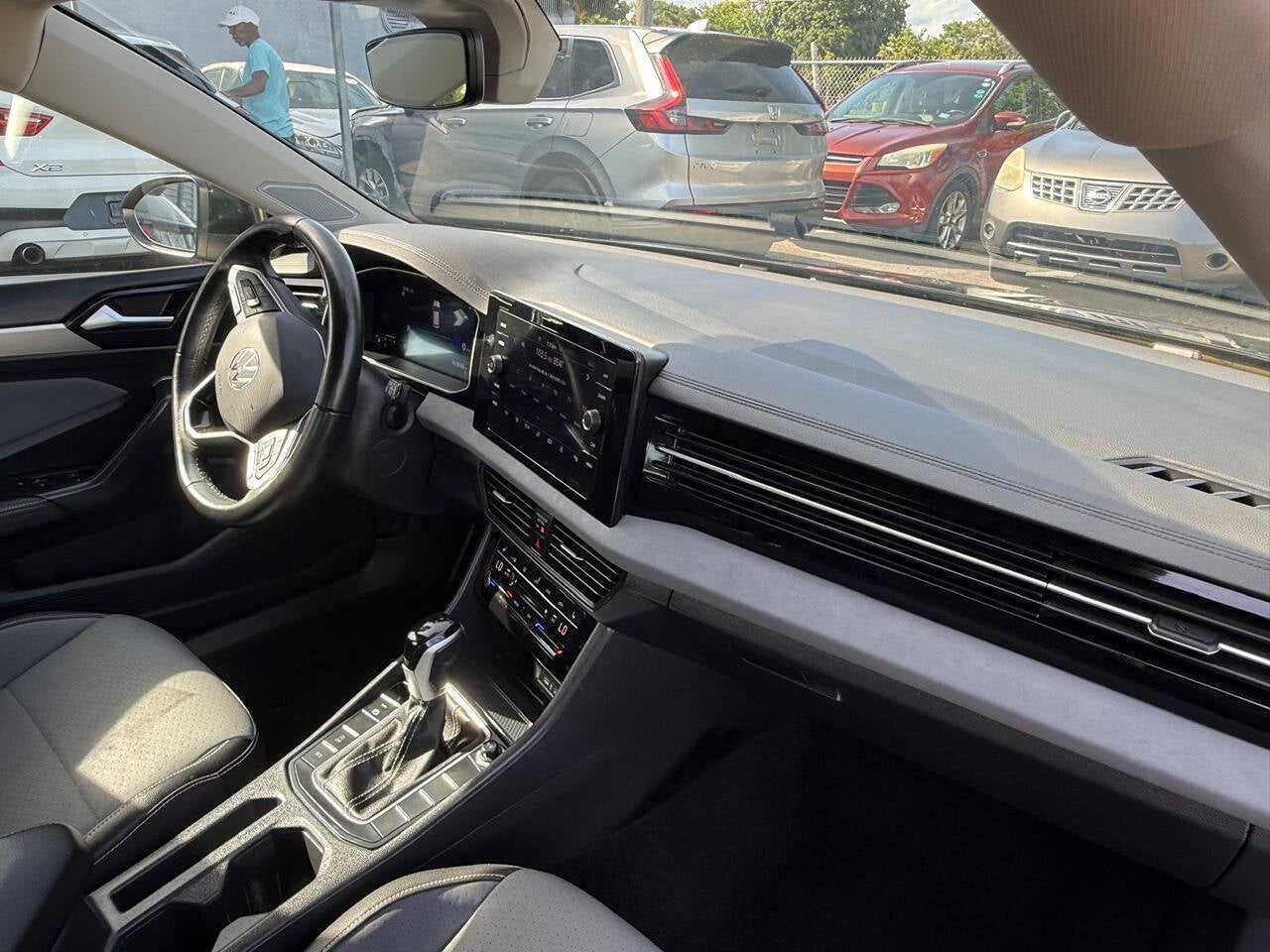 2025 Volkswagen Jetta SE 4dr Sedan