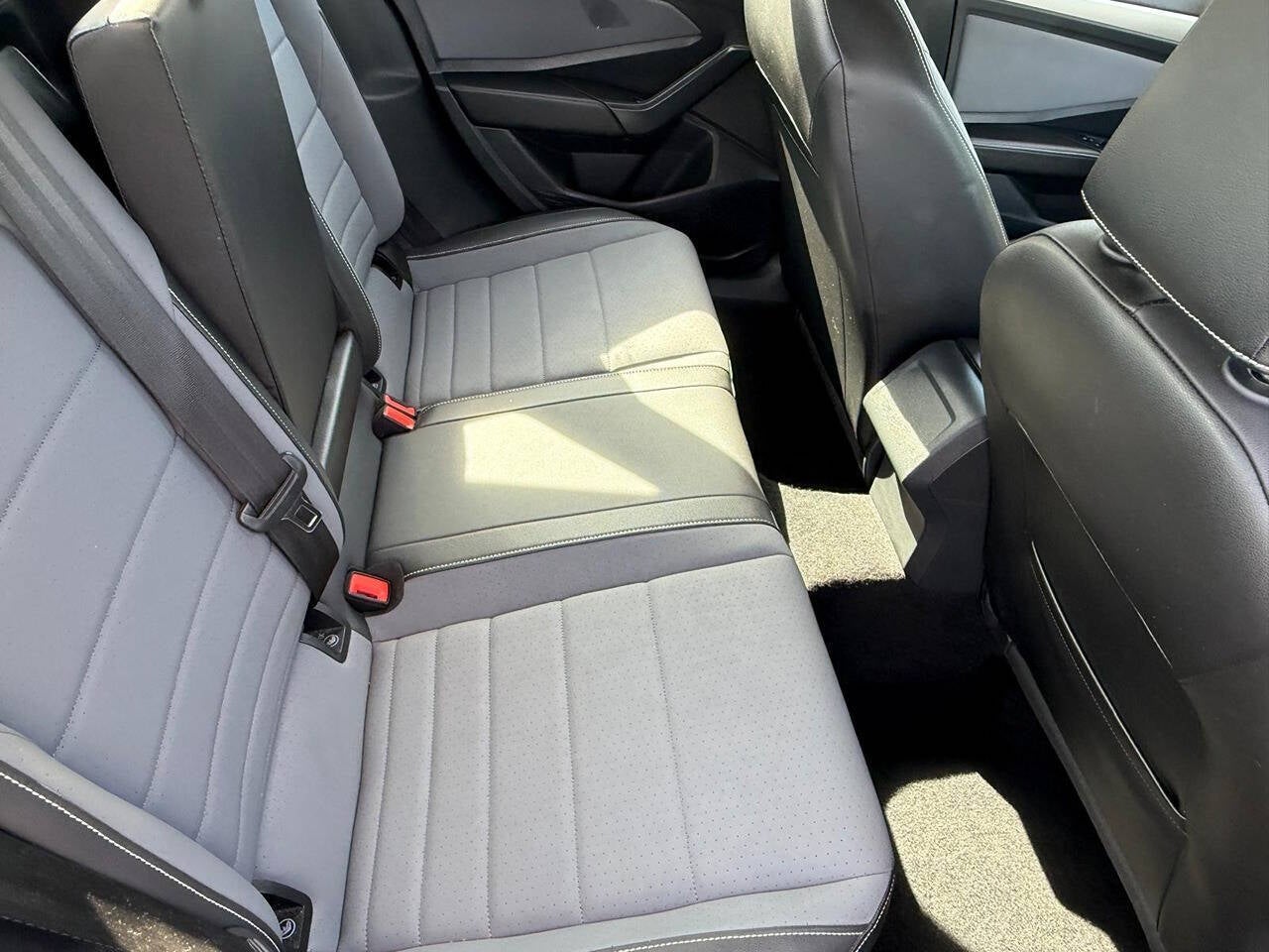2025 Volkswagen Jetta SE 4dr Sedan