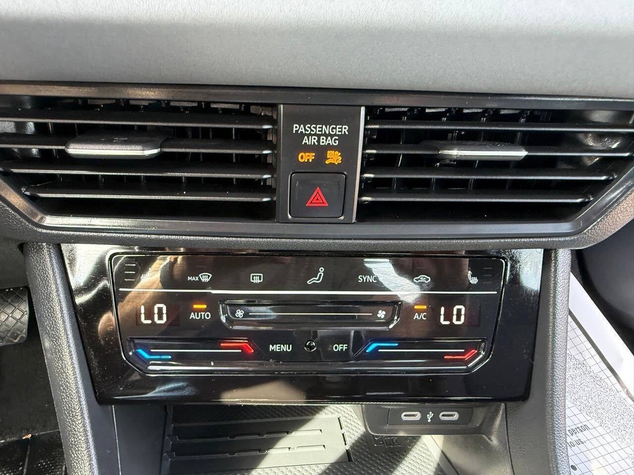 2025 Volkswagen Jetta SE 4dr Sedan
