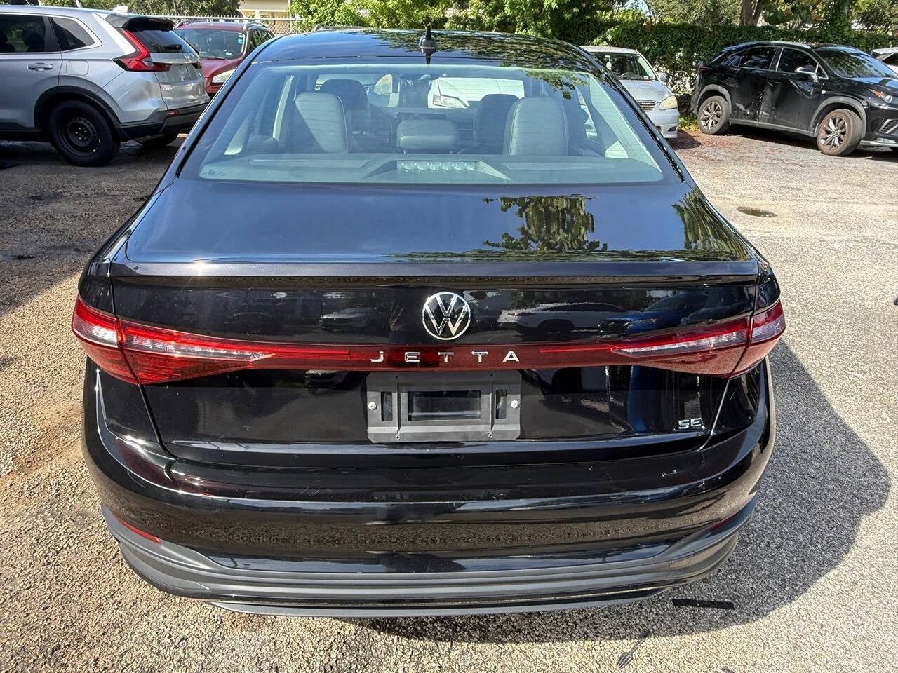 2025 Volkswagen Jetta SE 4dr Sedan