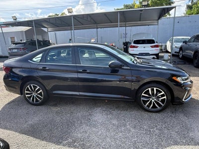 2025 Volkswagen Jetta SE 4dr Sedan