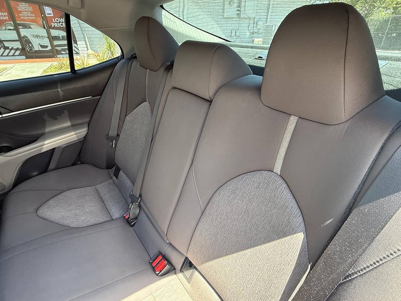 2023 Toyota Camry LE 4dr Sedan